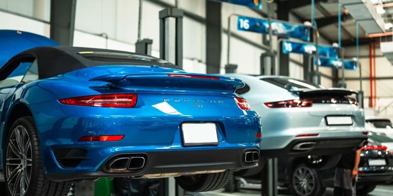 You are currently viewing Top Signs Your Porsche Needs Expert Service
