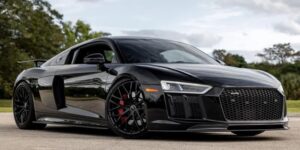Read more about the article Why Luxury Cars Need Good Care