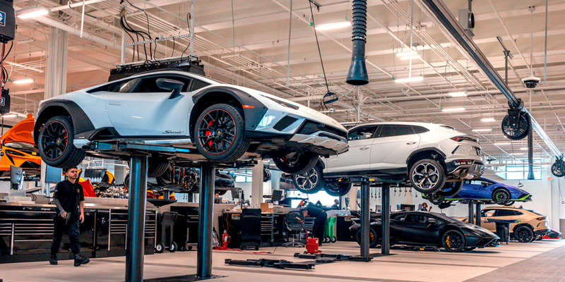 You are currently viewing Lamborghini service center Dubai: Restoring power, performance and precision
