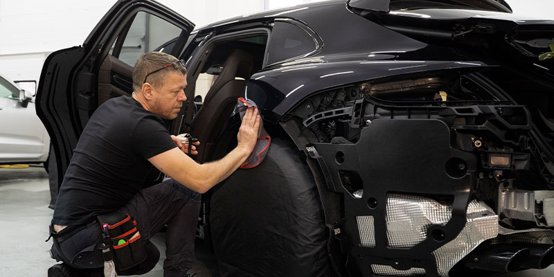 You are currently viewing How to Find the Right Mechanic near Me — Especially for Luxury Cars